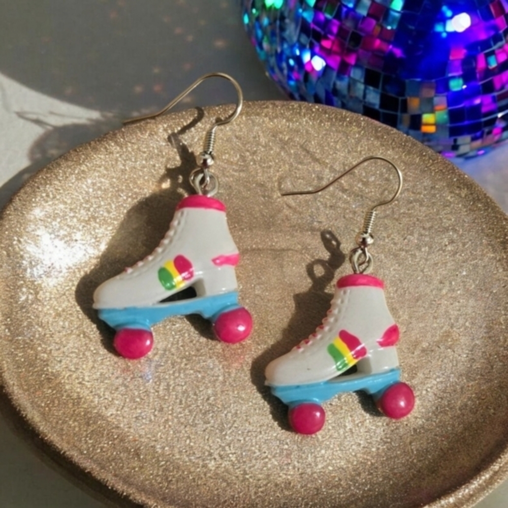 Retro Rainbow Roller Skate Drop Earrings‎ 90s Y2K Statement
